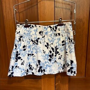 Floral Print Women's Skirt - Blue and Black